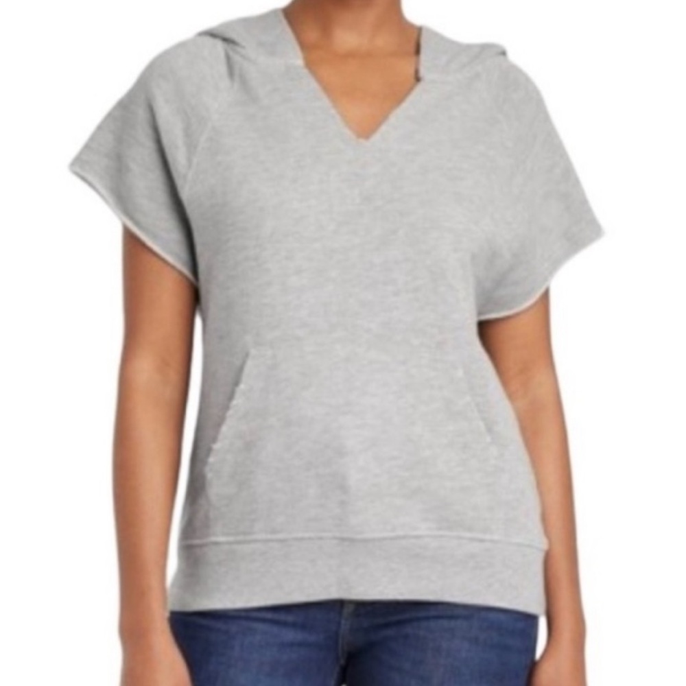 Universal Thread Women’s Gray Short Sleeve Hoodie hooded size Medium new. E